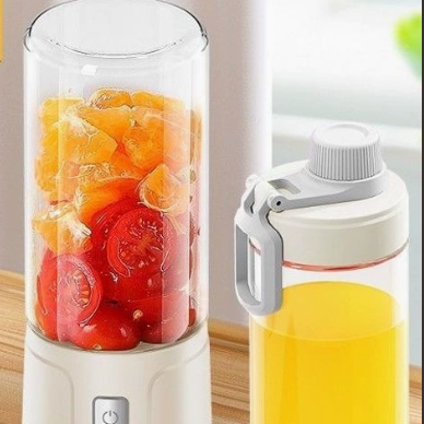 Portable Rechargeable Electric Blender and Juicer